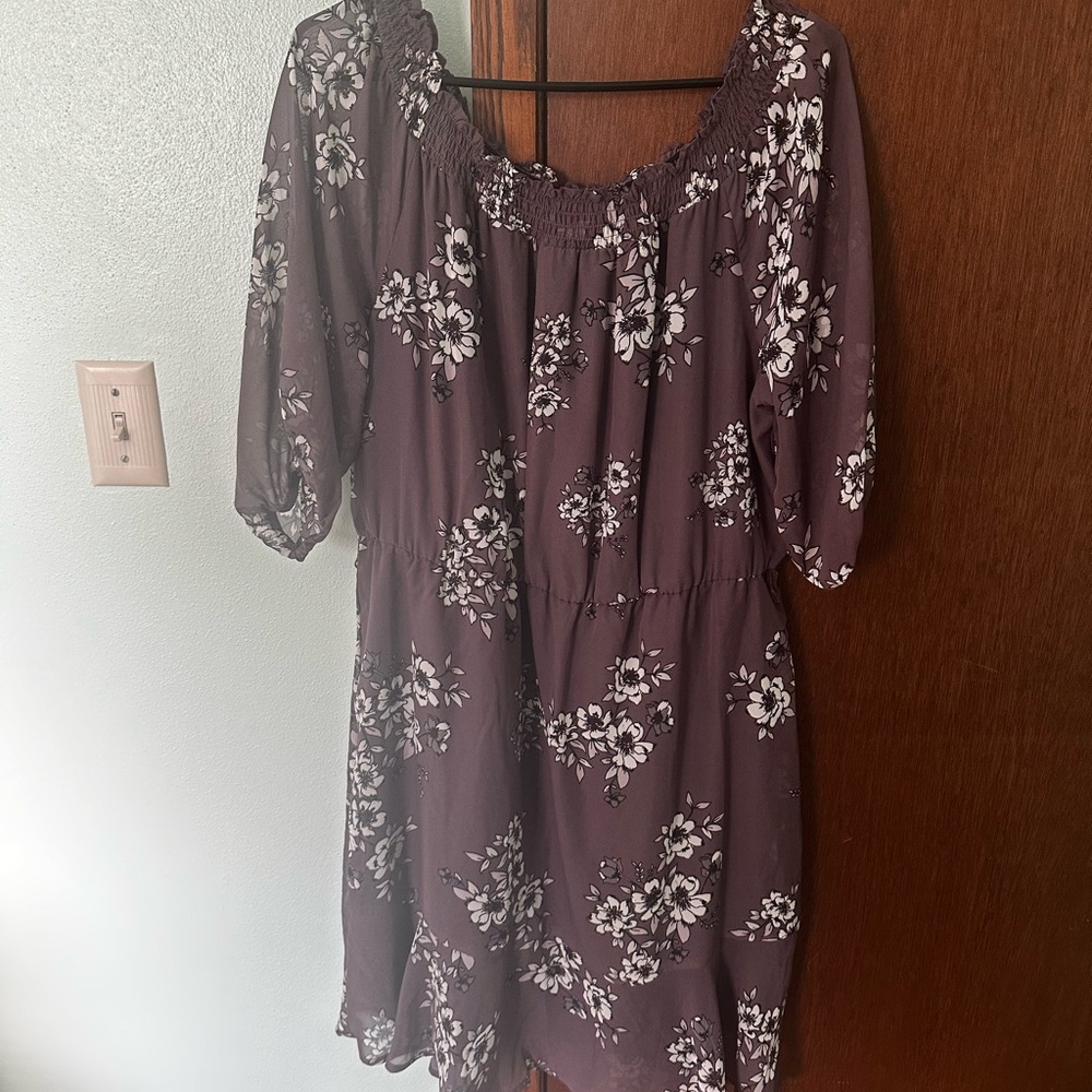 Maurices Gray and White Midi Sundress with Bishop Sleeves